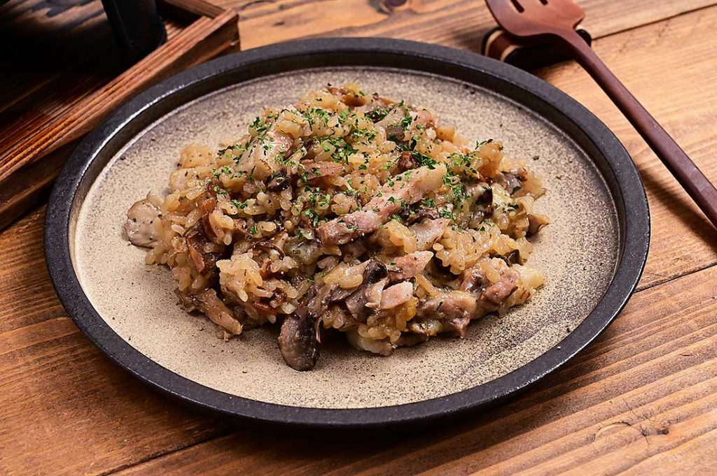 ポルチーニと豚バラチーズ釜飯