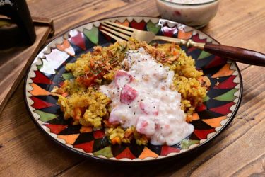 チキンビリヤニ風釜飯